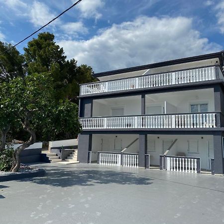 Apartmani Anita 斯塔利格拉德-帕克利尼卡 外观 照片