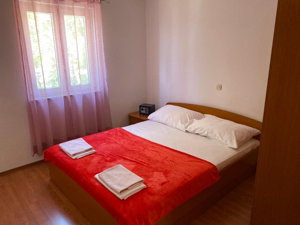 Apartmani Anita 斯塔利格拉德-帕克利尼卡 外观 照片