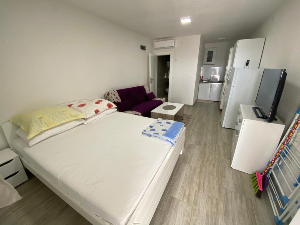 Apartmani Anita 斯塔利格拉德-帕克利尼卡 外观 照片