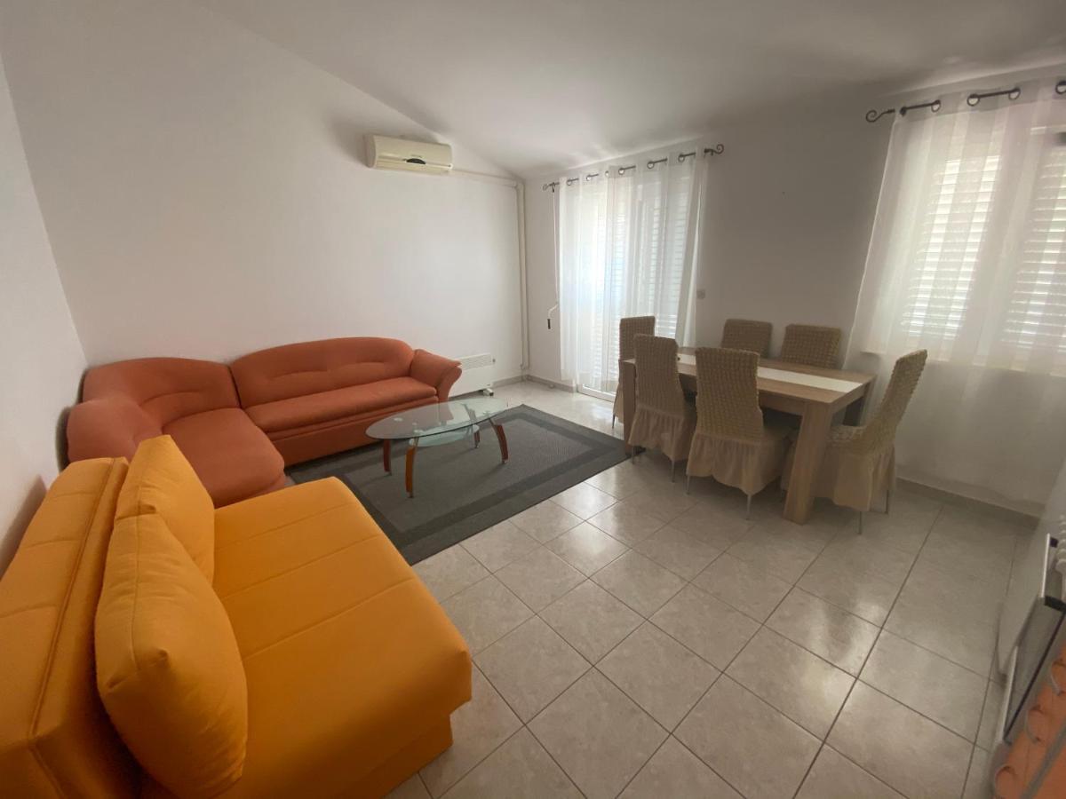Apartmani Anita 斯塔利格拉德-帕克利尼卡 外观 照片