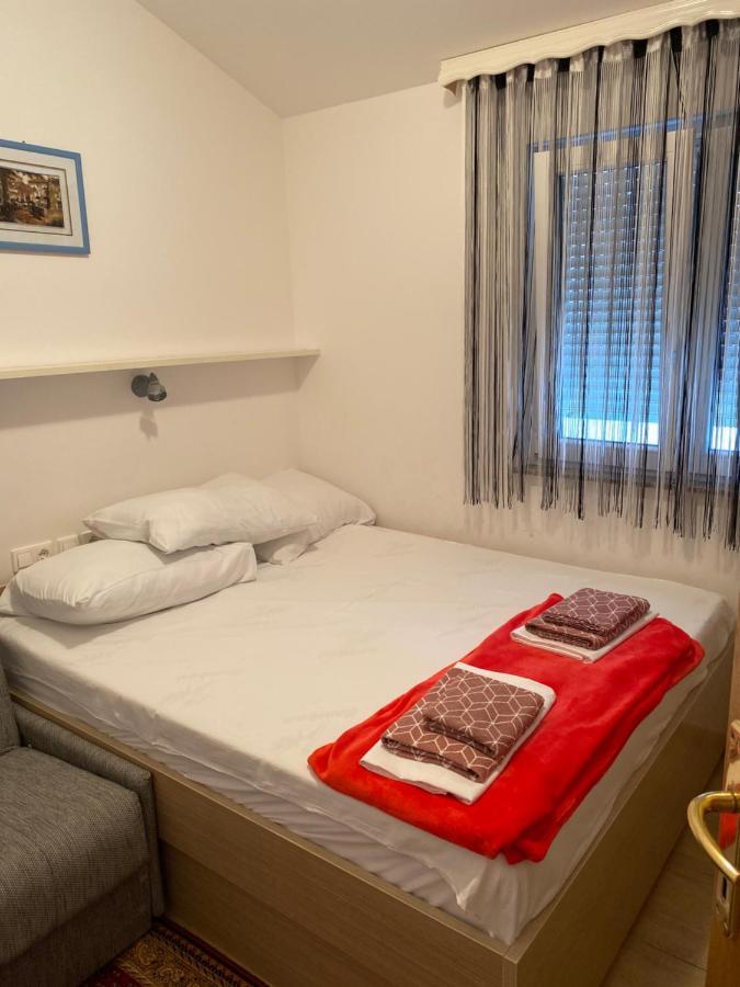 Apartmani Anita 斯塔利格拉德-帕克利尼卡 外观 照片